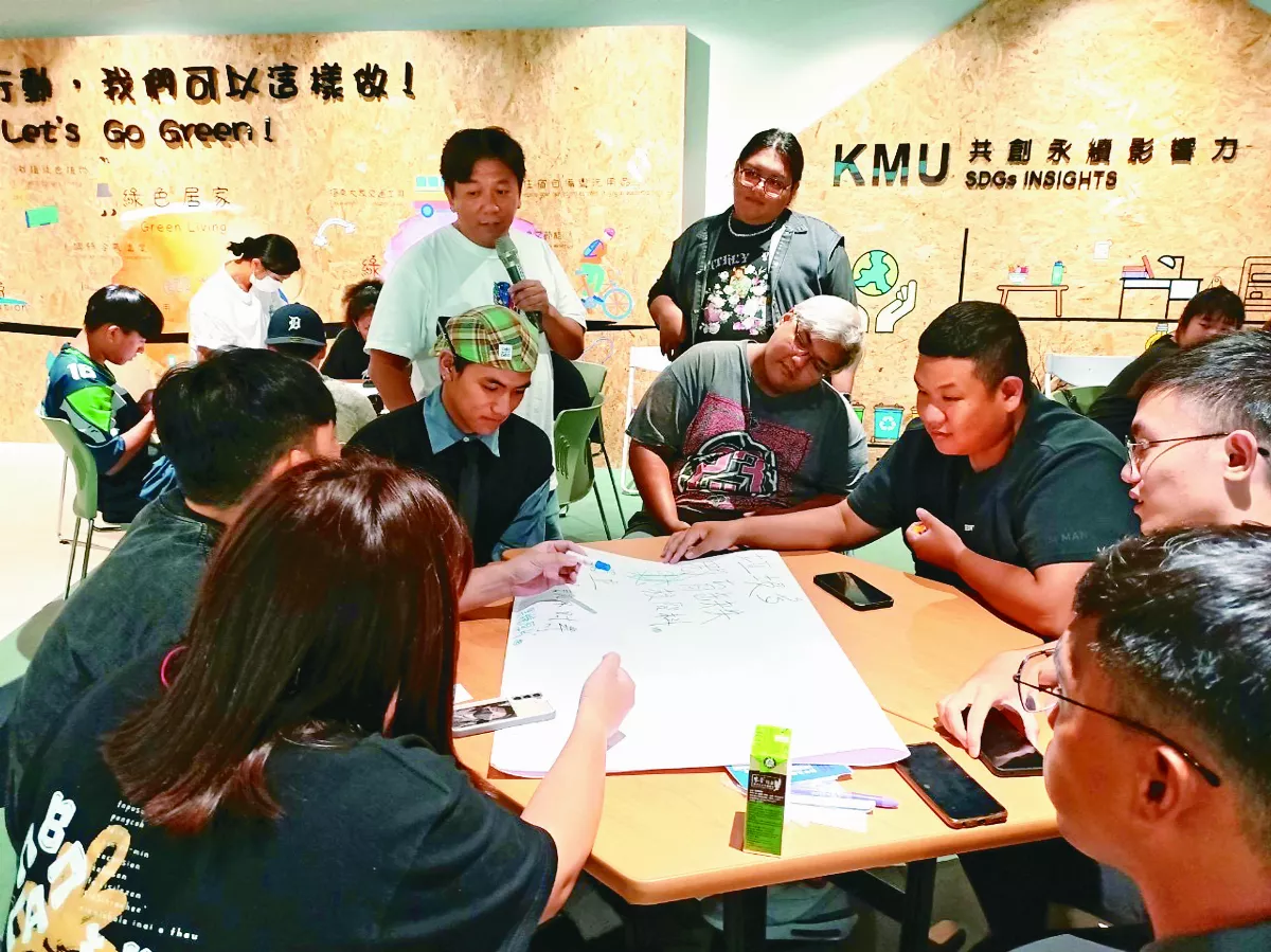 熱血老師 帶領孩子用行動改變未來