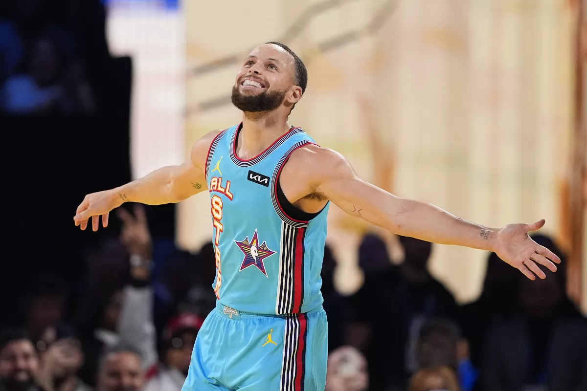 NBA／明星賽毫無生氣 柯瑞摘MVP難拯救