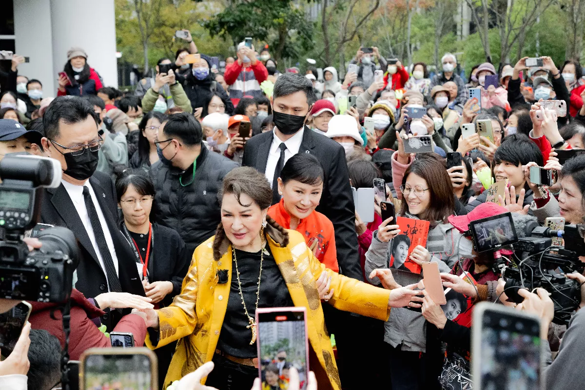 楊麗花生涯首次粉絲見面會 破千名花迷擠爆影視聽中心