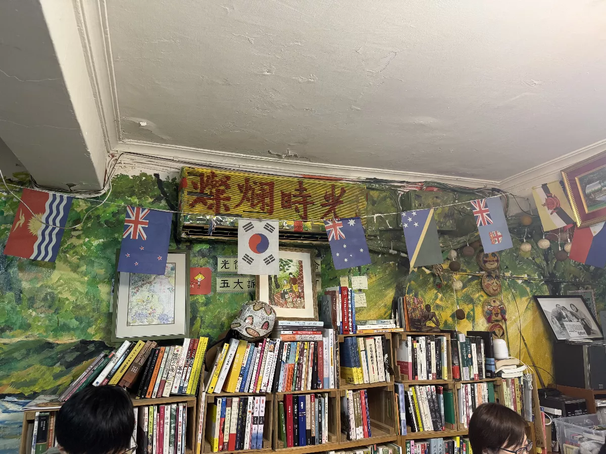 點燃文化交流   東南亞主題書店「燦爛時光」4月熄燈