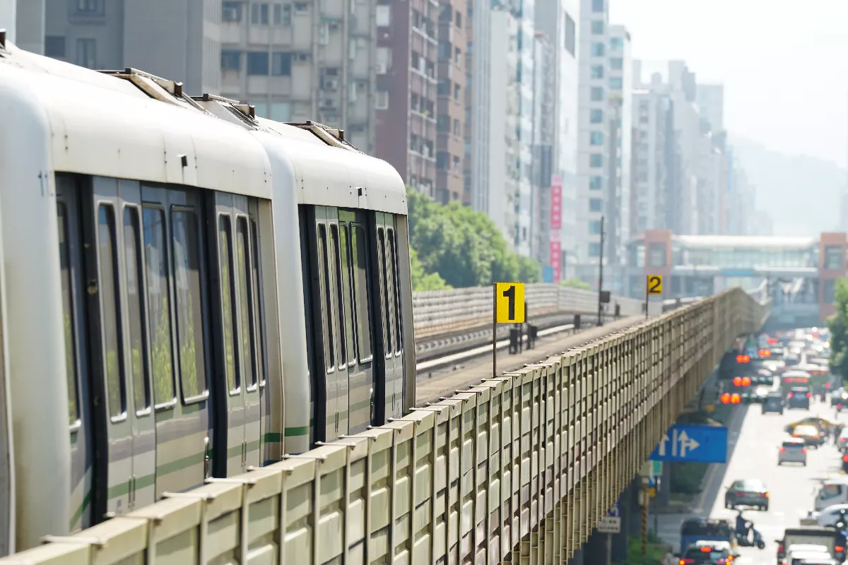 文湖線跳電停駛原因出爐   20公分老鼠觸車底造成