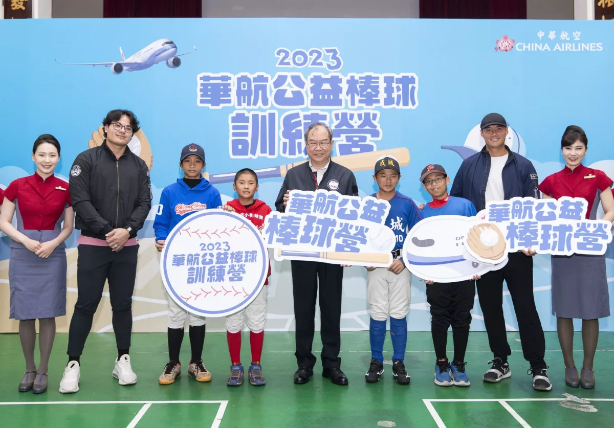 懂陳偉殷奮戰為傷所苦 張育成祝福：退休一切順利