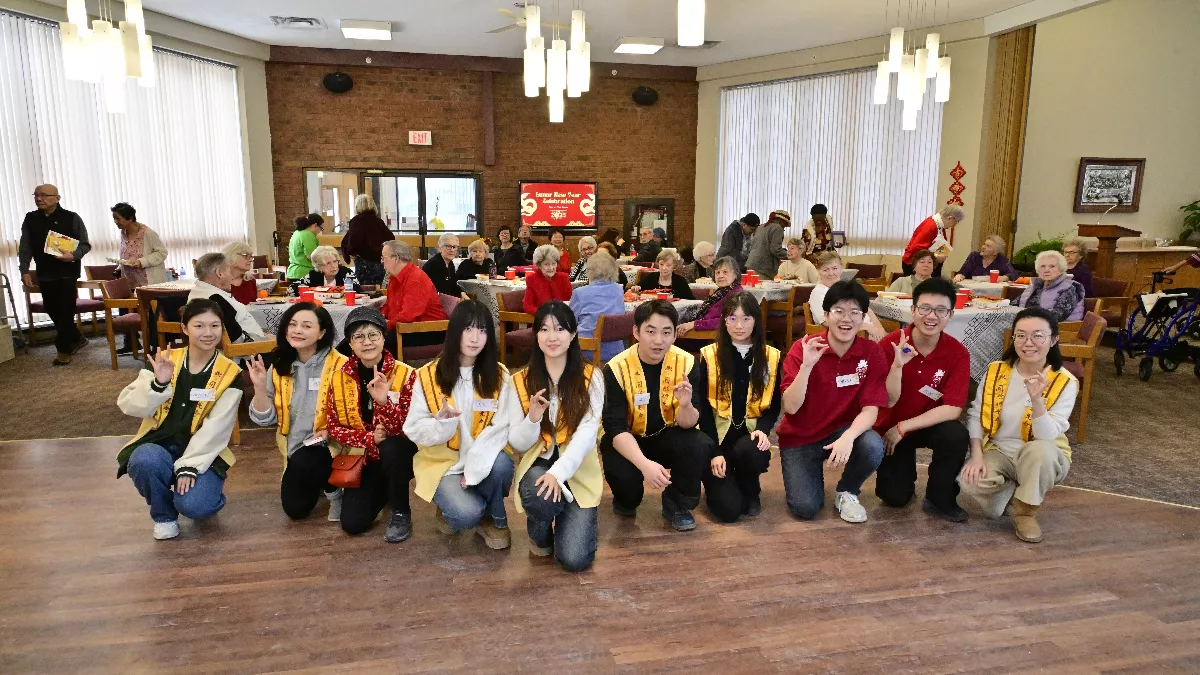 Fo Guang Shan Toronto Shares Lunar New Year Traditions with Seniors