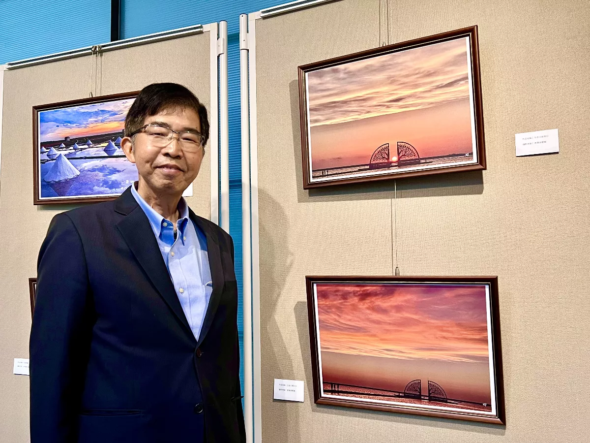 吳燕卿漫遊攝影展 手機也能拍出好照片