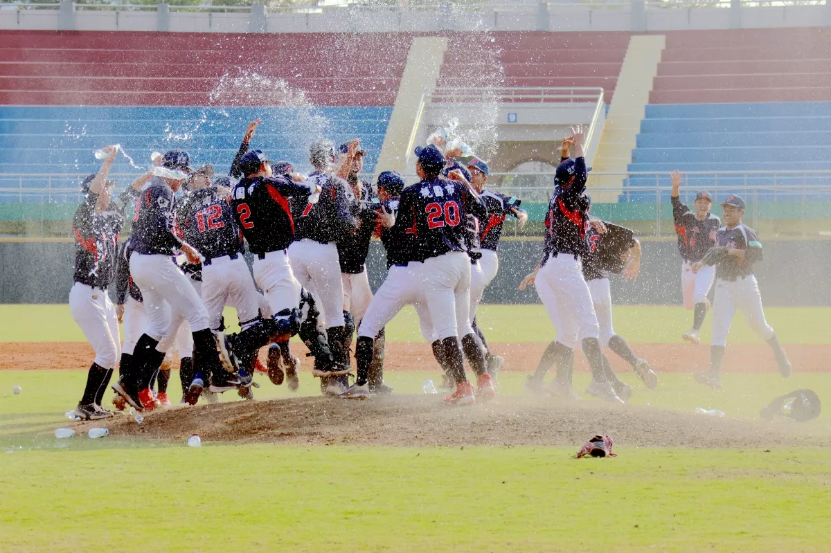 棒球／穀保再度錯失3連霸 平鎮抱回木聯第6冠