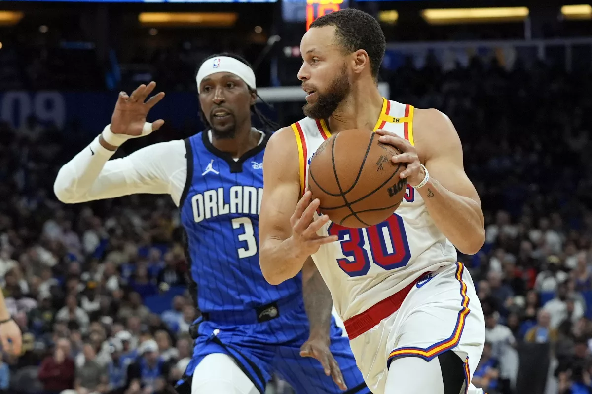 NBA／猛飆12外線 柯瑞狂轟56分再刷新猷