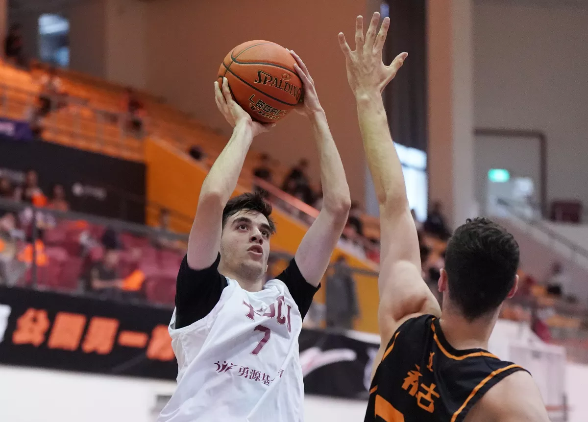 UBA／男一級4強誕生 輔大、台師大上車