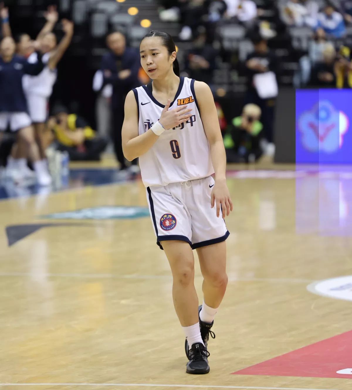 HBL／快30人飛來看 永仁曾廷翊沒給澎湖鄉親漏氣