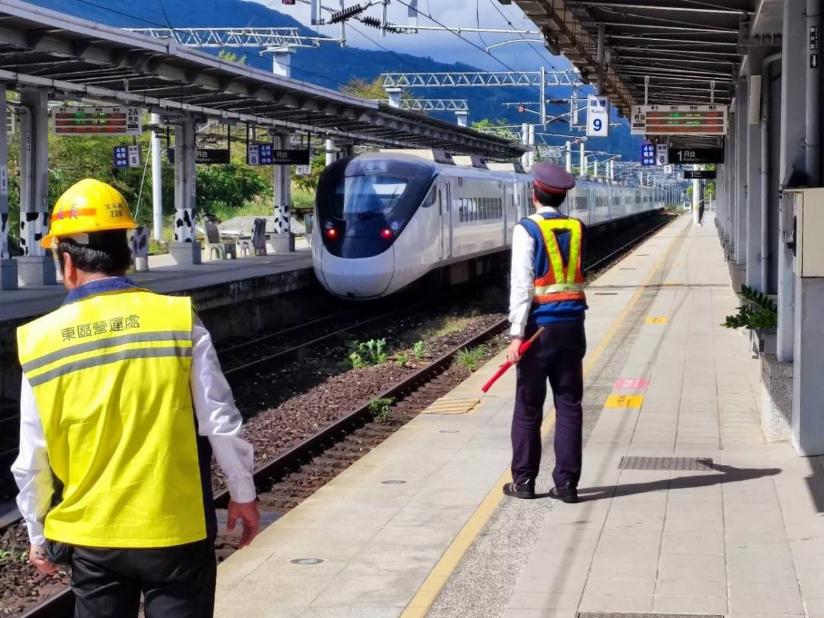 228連假運送79萬人次 台鐵推4大安全提升計劃加強車輛維護