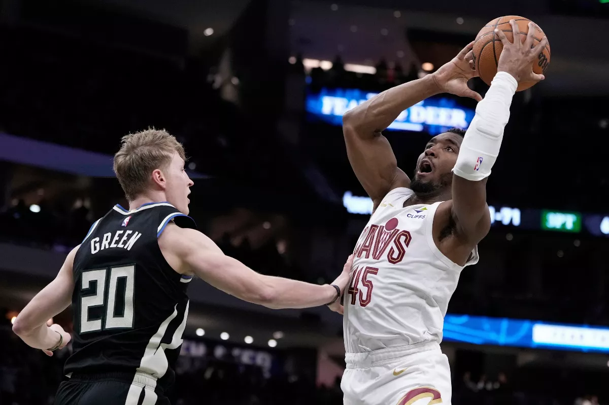 NBA／騎士14連勝超狂 每場至少110分史上第2隊