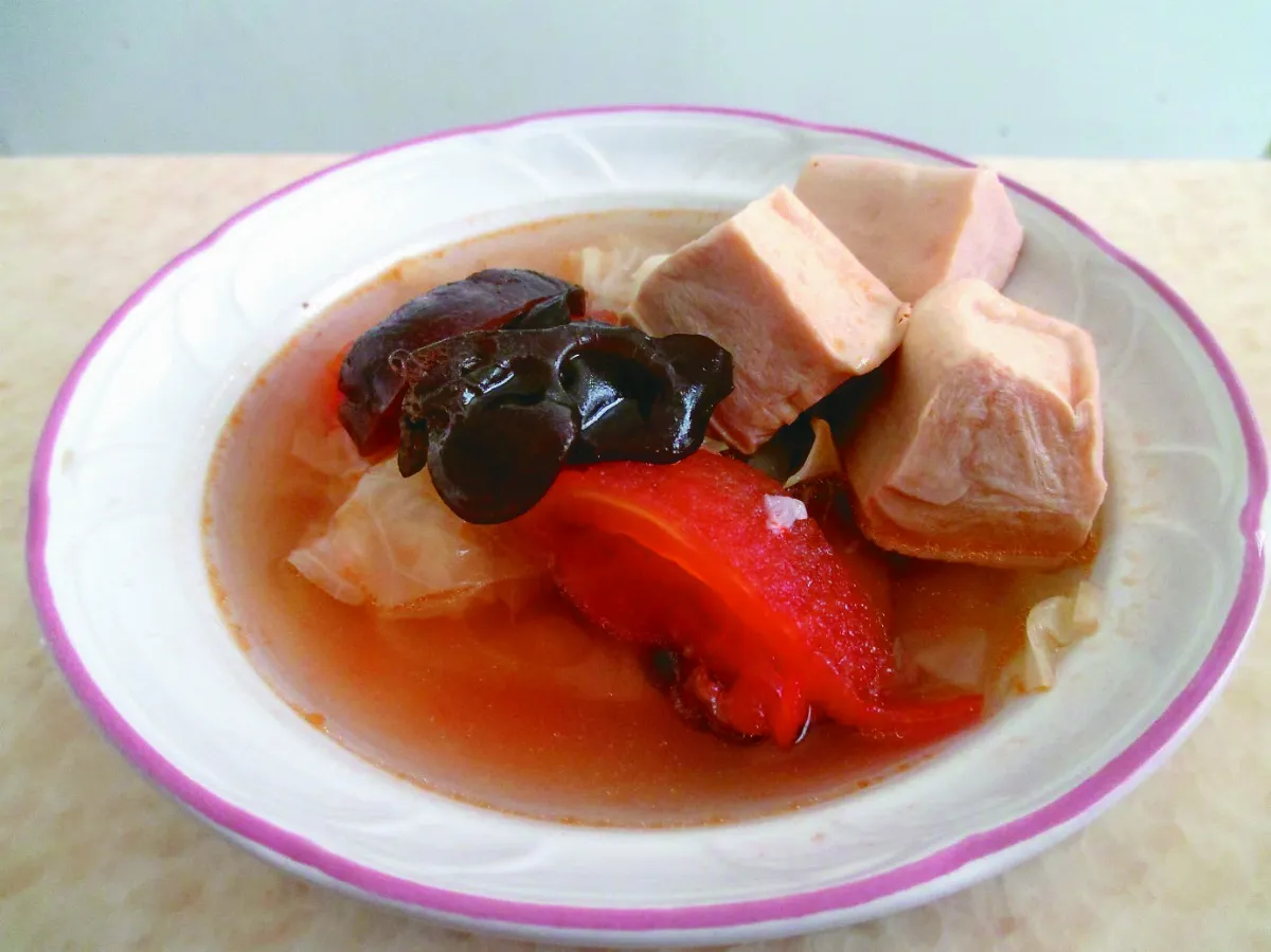 【蔬活百味】高麗菜番茄凍豆腐湯