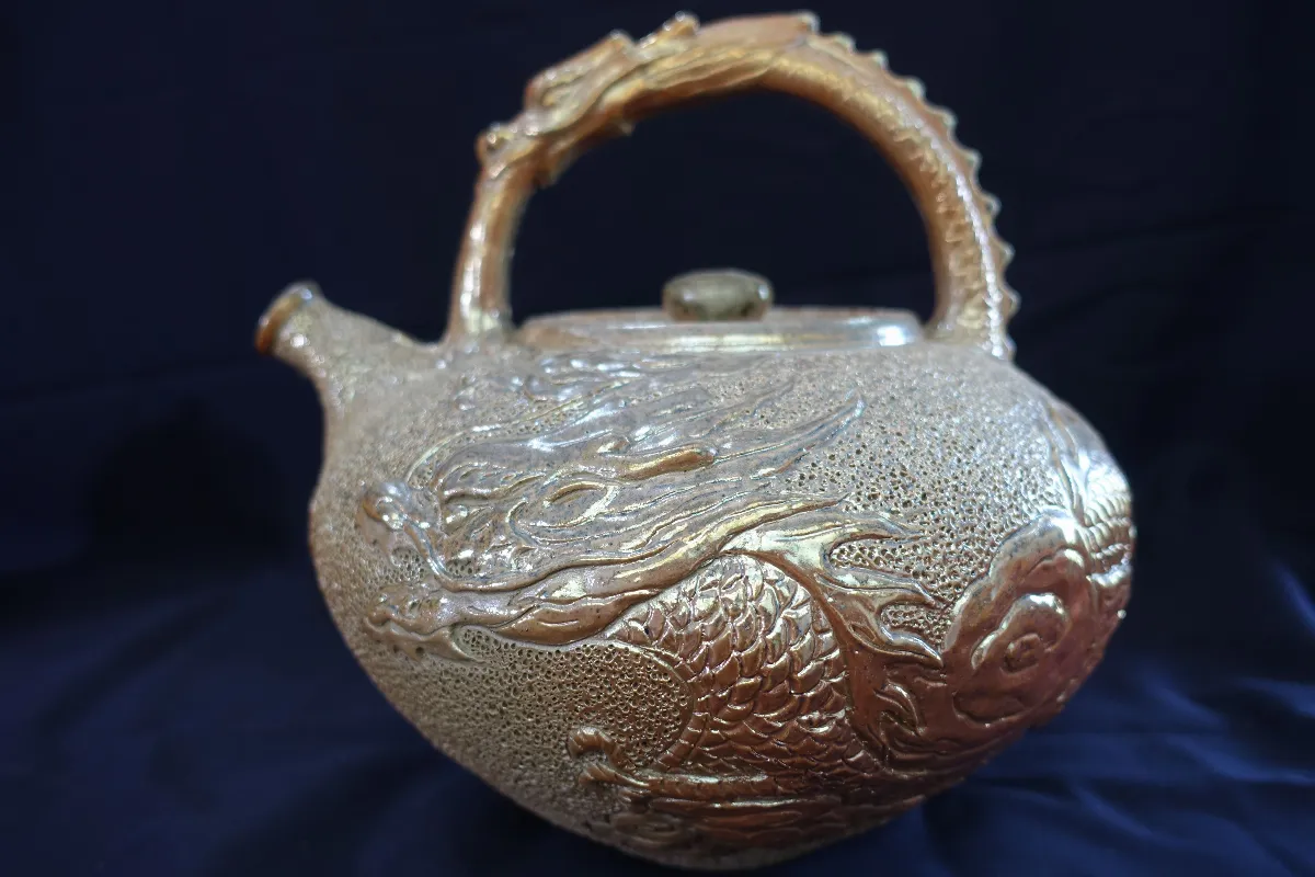 退休警官化身陶藝師   李燦瑩「陶路」創作展陶博館登場