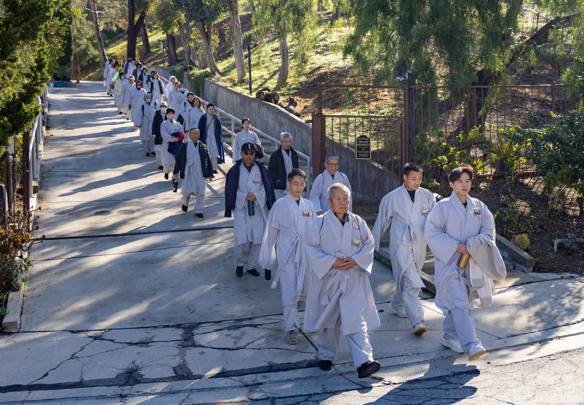 Hsi Lai Temple Hosts Three-Day Meditation Retreat: Finding Inner Peace and Joy in Meditation