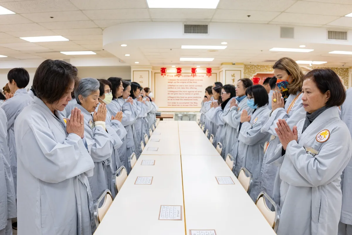 Hsi Lai Temple Hosts Three-Day Meditation Retreat: Finding Inner Peace and Joy in Meditation