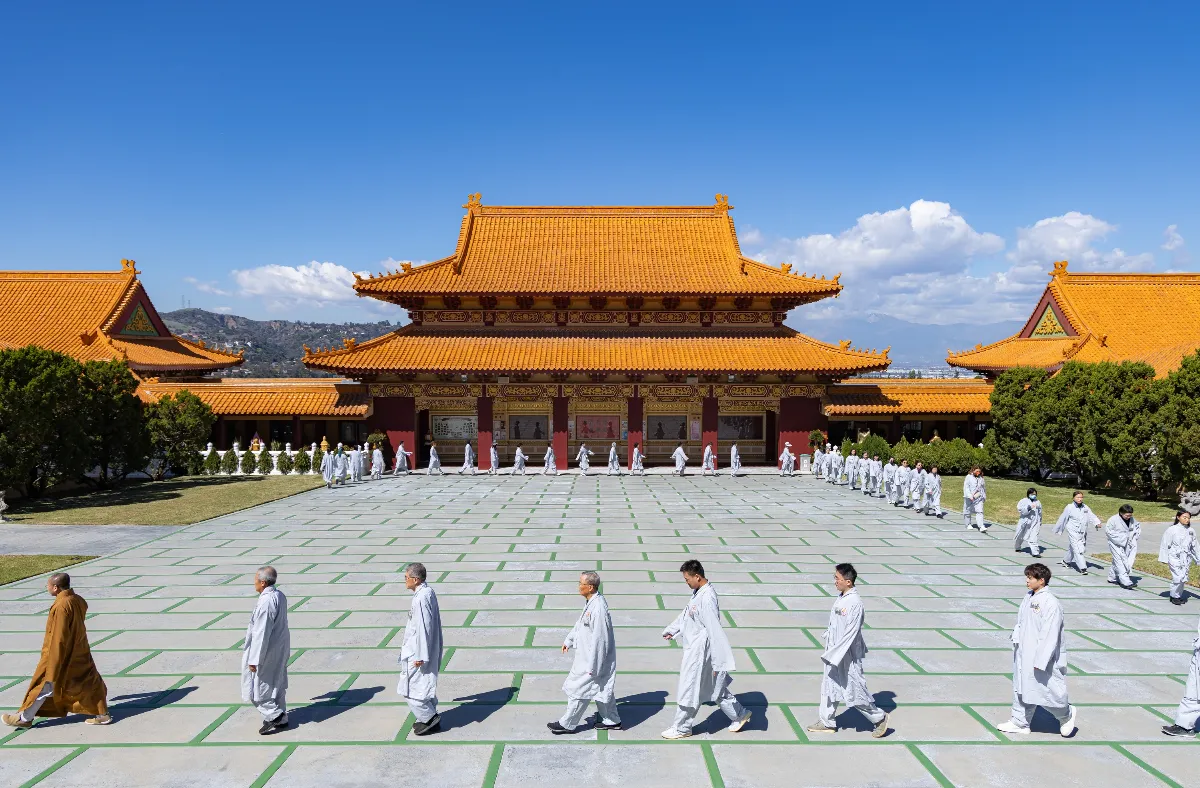 Hsi Lai Temple Hosts Three-Day Meditation Retreat: Finding Inner Peace and Joy in Meditation