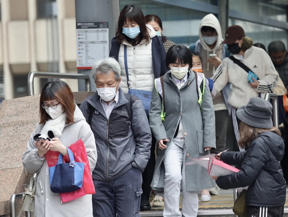 強烈冷氣團低溫下探10度 氣象署籲注意保暖