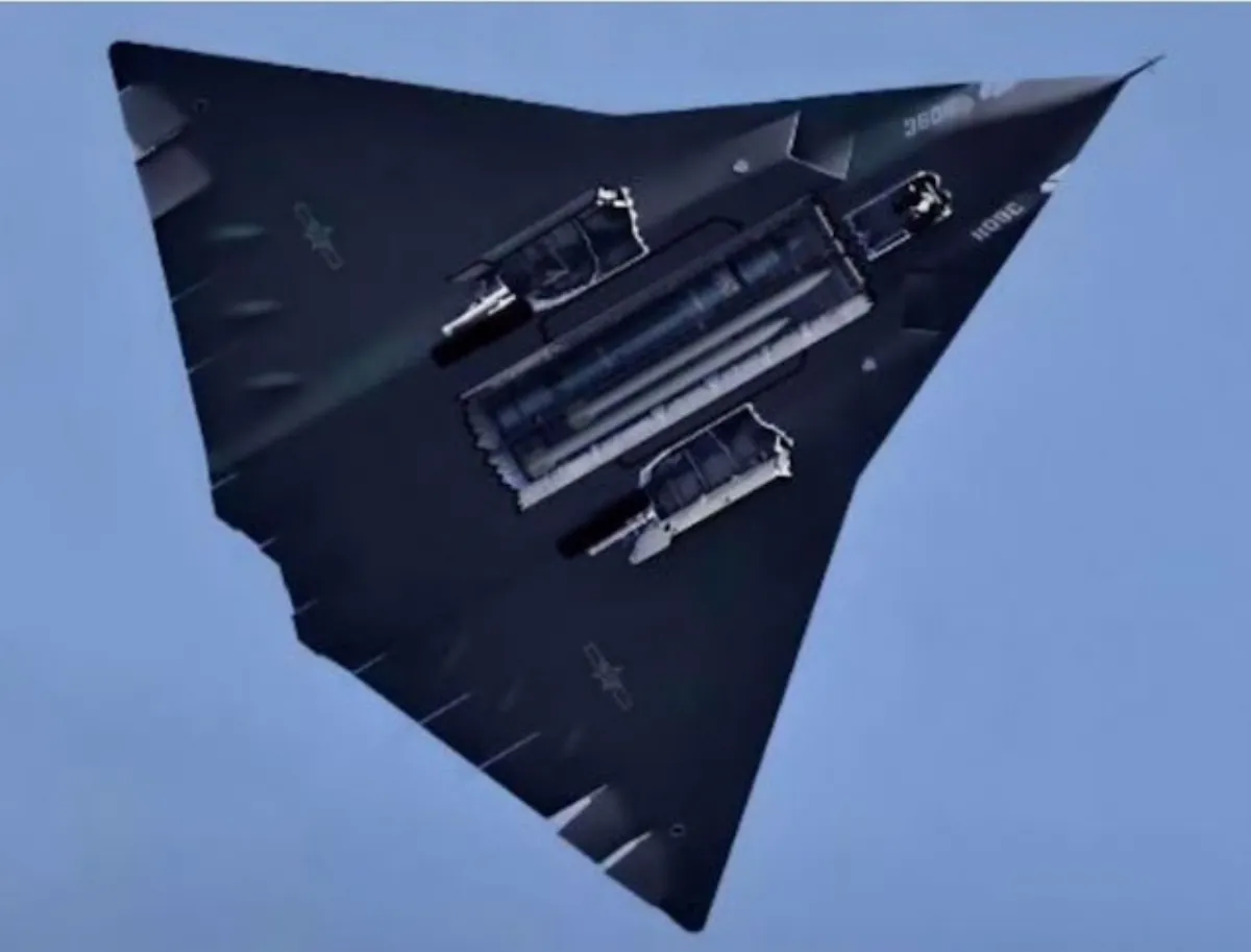 網傳共軍殲-36第二次試飛　三發動機全啟動照片引討論