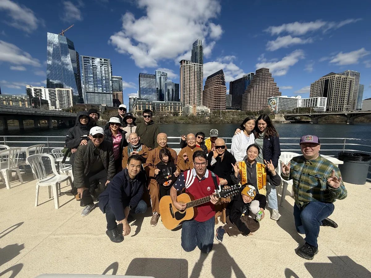 Austin Fo Guang Association Chinese Subchapter Successfully Organized a Spring Outing