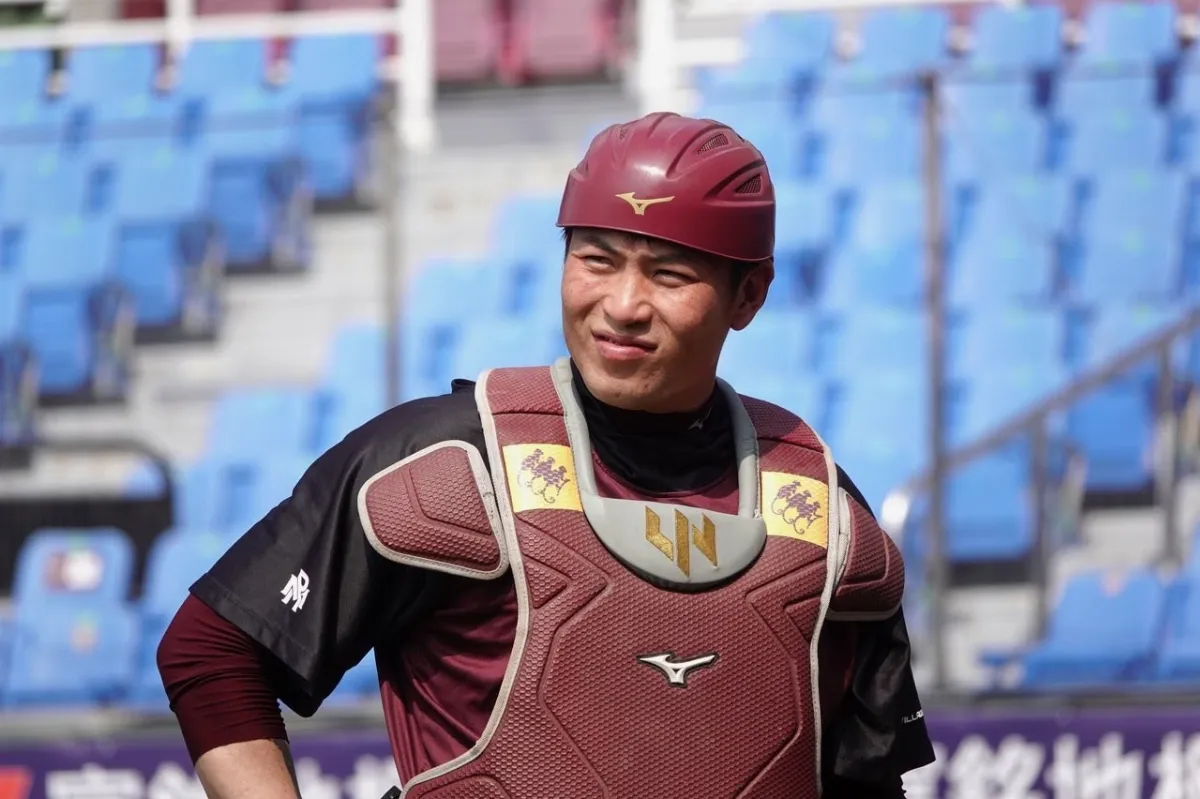 中職／林泓育官辦熱身賽初登場 古久保：今年蹲捕可能再減少