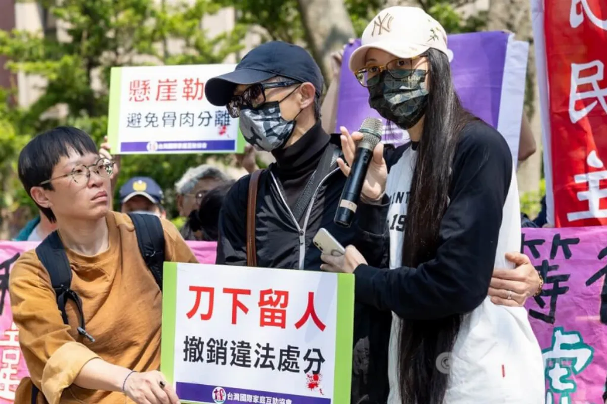 陸配亞亞丈夫聲請停止執行限期離境 法院駁回