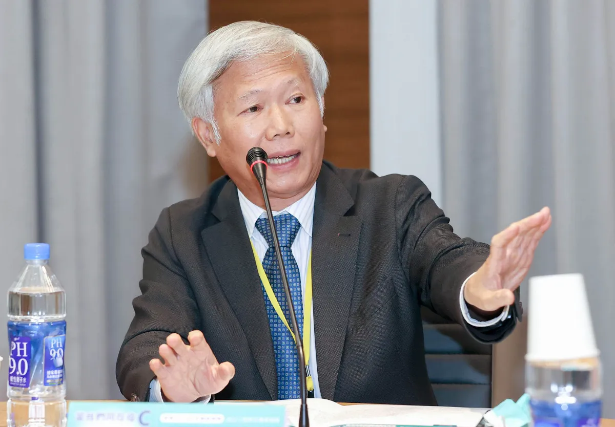 批賴政府操弄民粹 75學者憂台灣陷思想審查