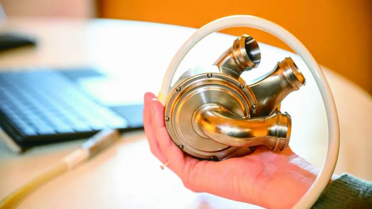 世界首例 澳洲男裝鈦心臟活104天