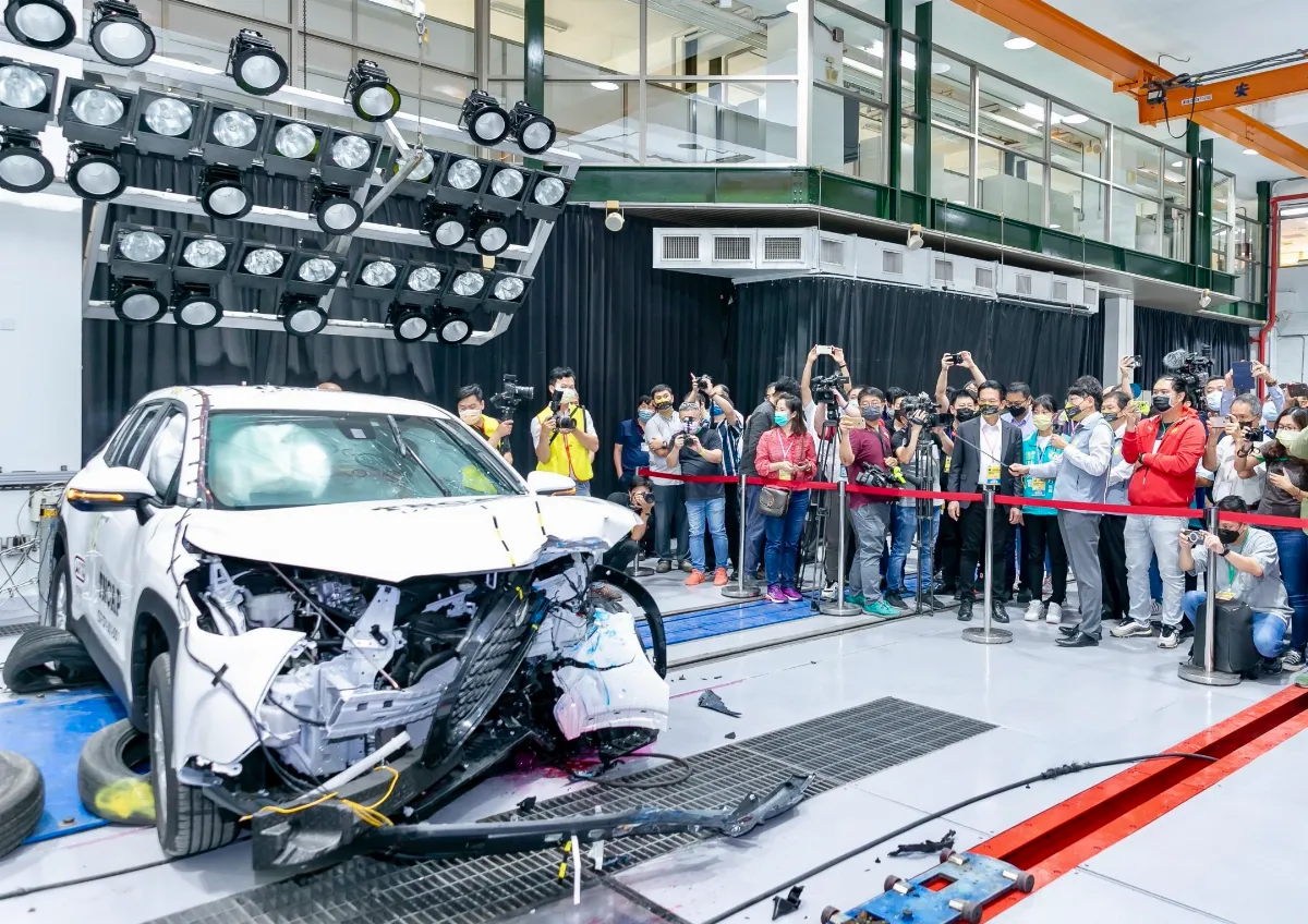 TNCAP今年首季評等 TESLA MODEL 3獲五星、HR-V獲四星