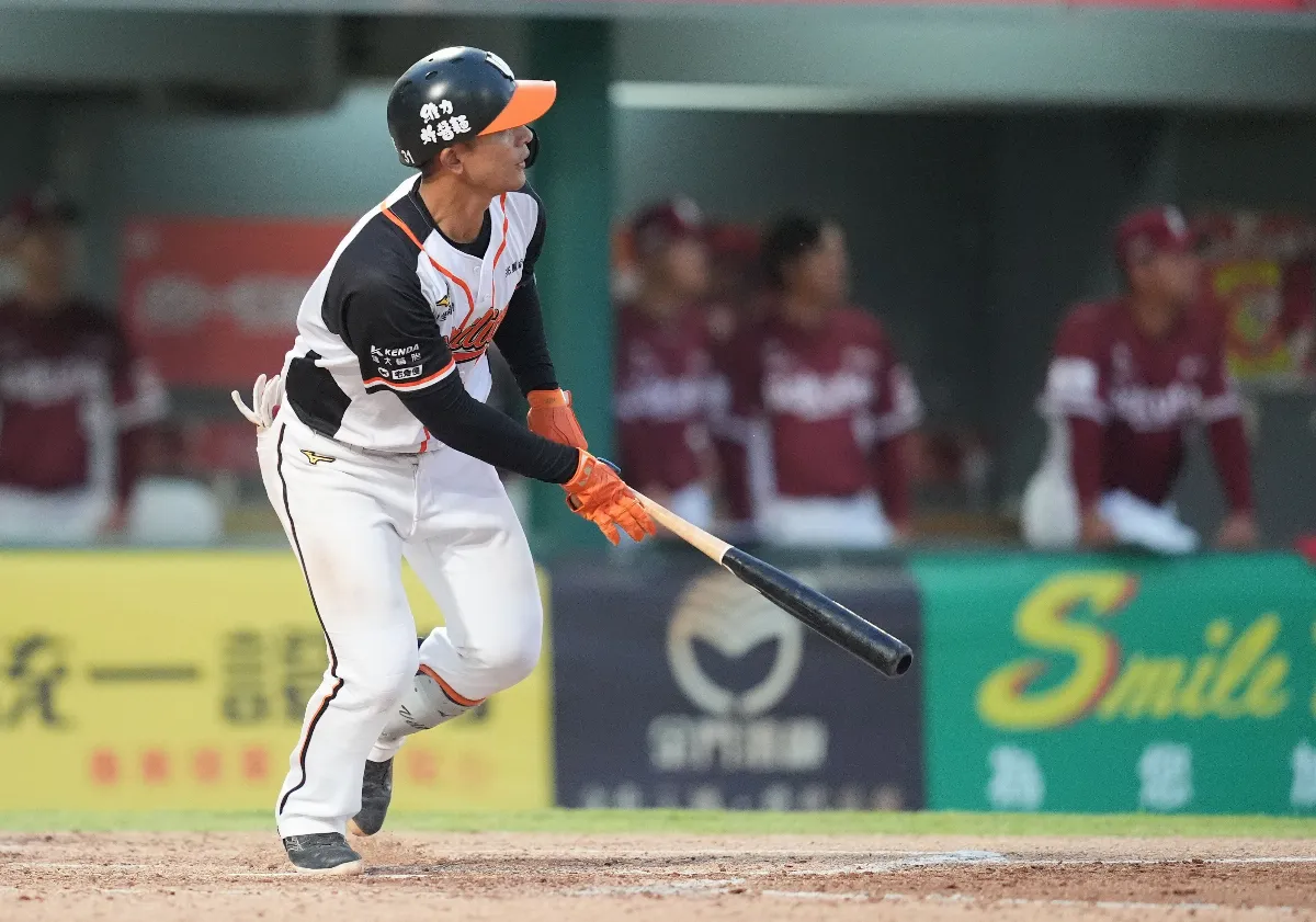 中職／林岱安替補上陣敲超前全壘打 率猛獅開季4連勝