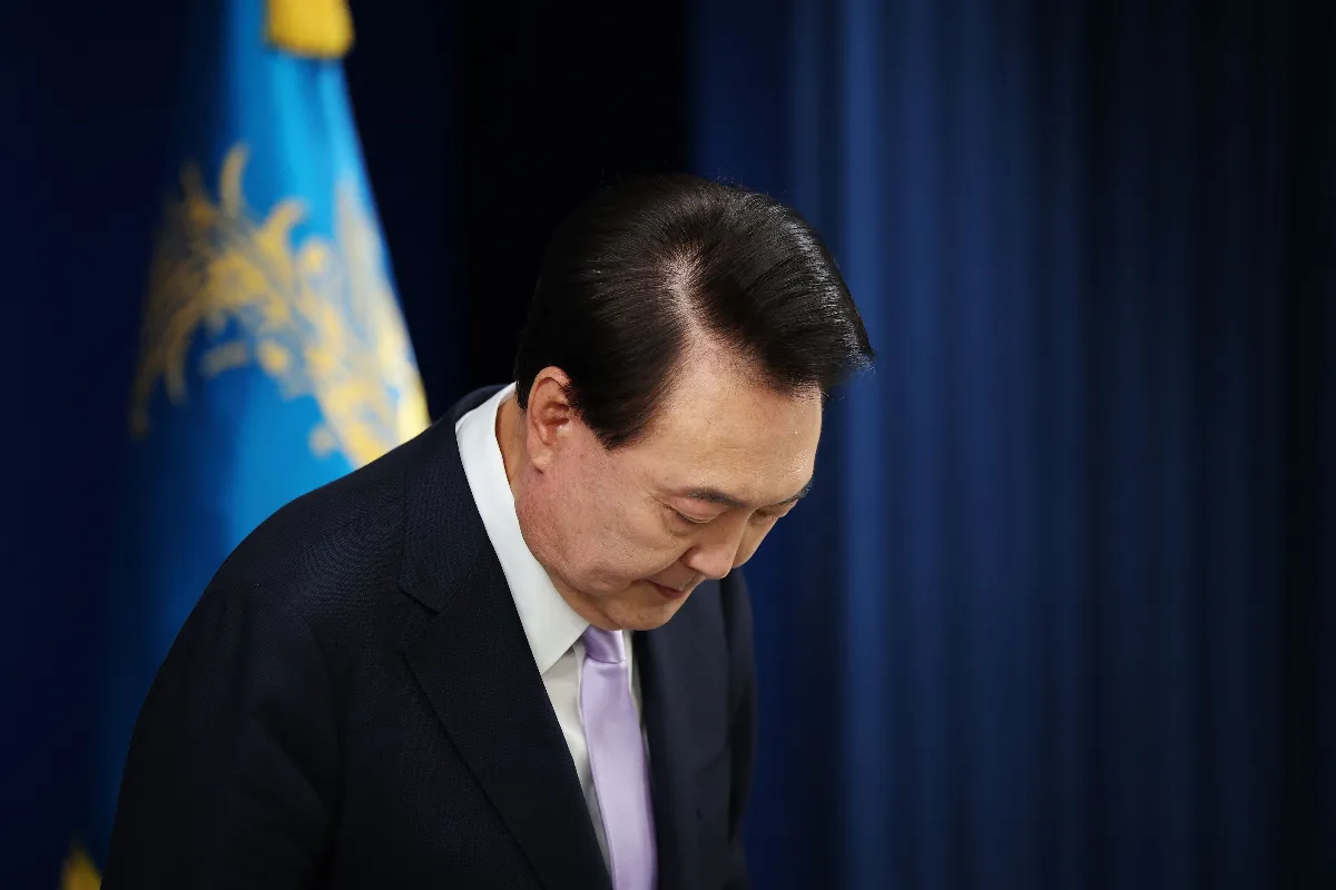 尹錫悅遭彈劾下台 首發聲明致歉