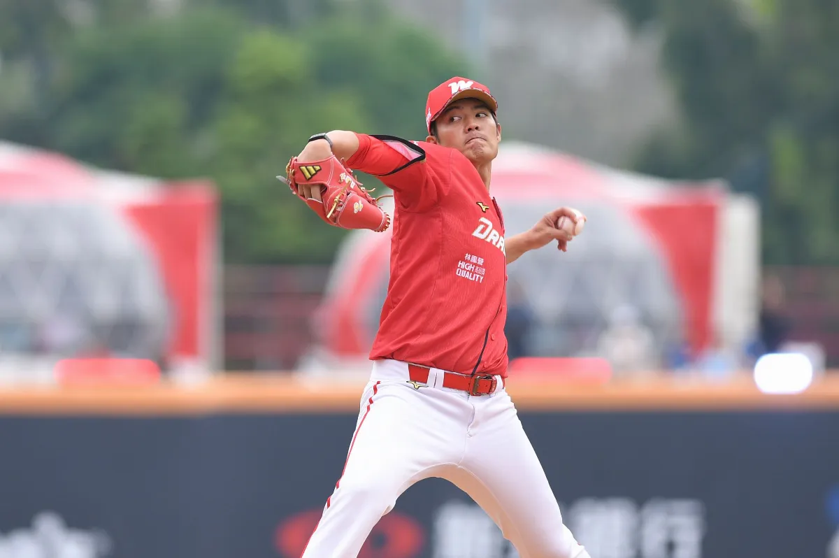 中職／續寫隊史最佳開季 龍完封悍將奪5連勝