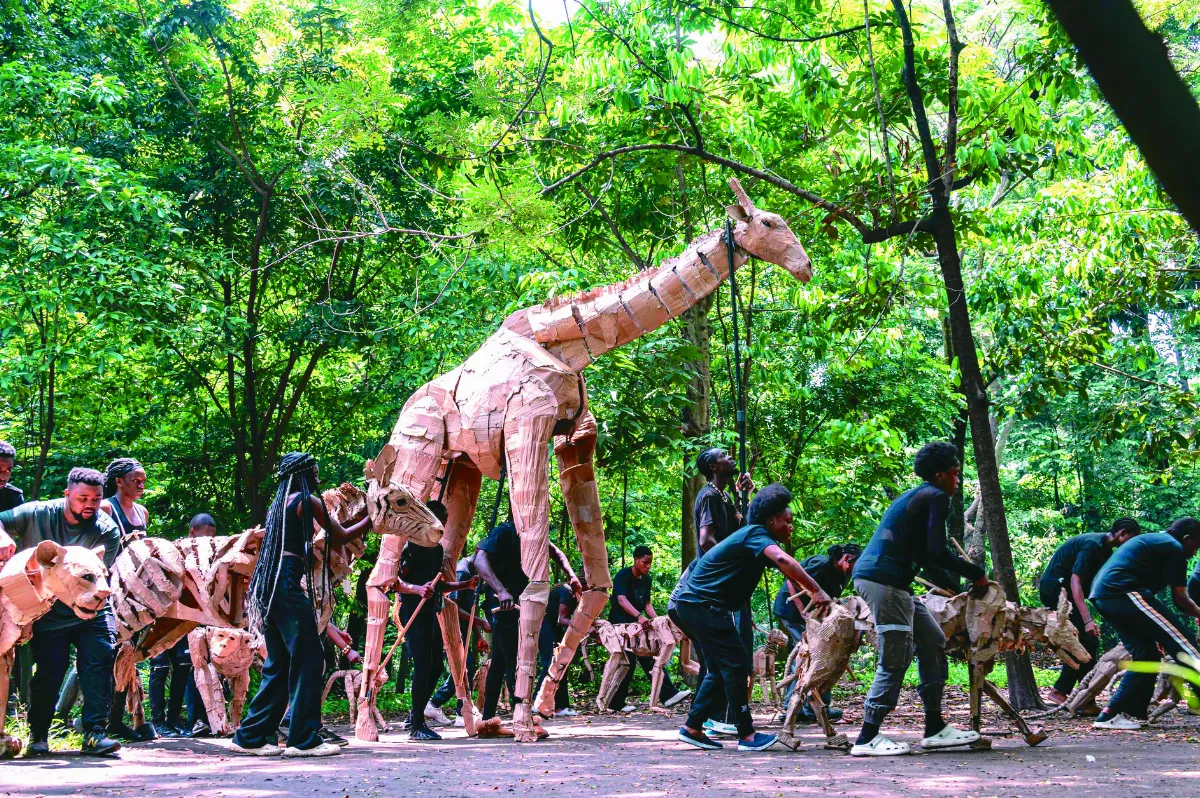 木偶獸群遷徙 2萬公里氣候行動