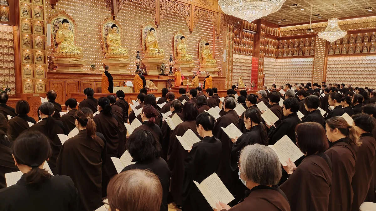 The Pure Land Is Here and Now: Fo Guang Shan Toronto’s Eight Precepts Retreat Inspires Joy in Practice
