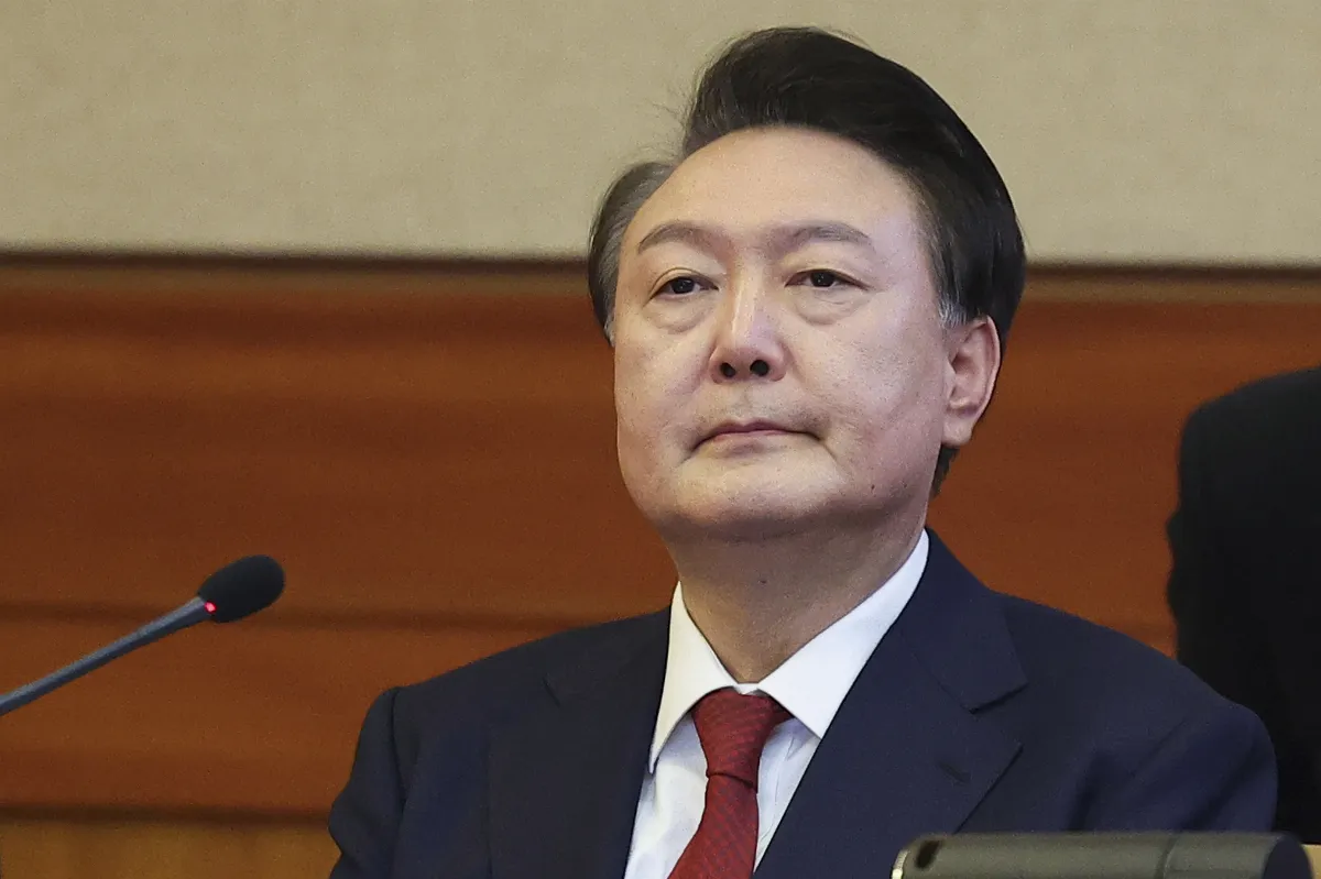 尹錫悅內亂罪二度庭審！開庭前一度閉目養神