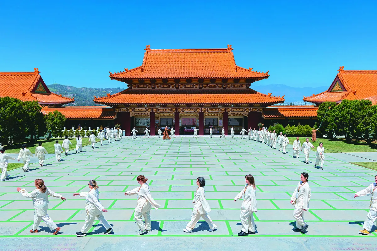 西來寺英文一日禪 覺醒觀自在