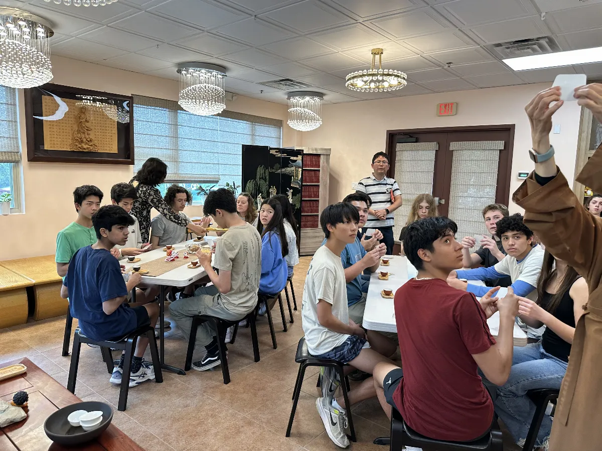 Visit to Xiang Yun Temple by LASA High School Students from Austin