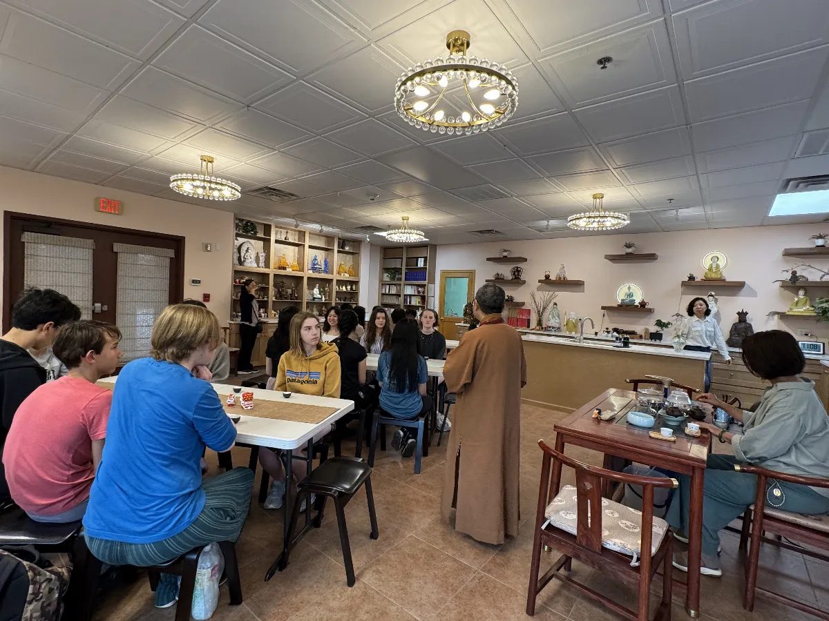 Visit to Xiang Yun Temple by LASA High School Students from Austin