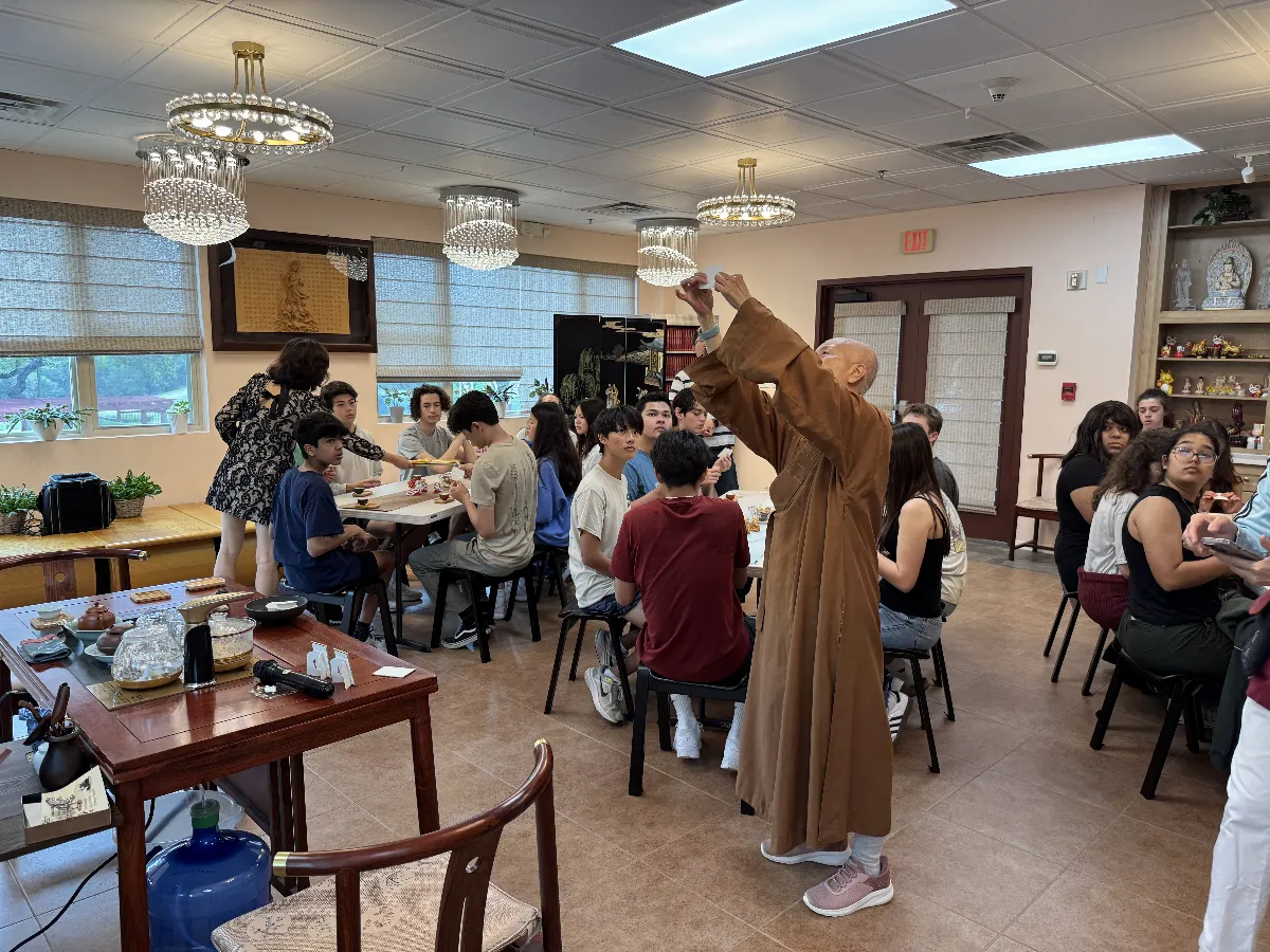 Visit to Xiang Yun Temple by LASA High School Students from Austin
