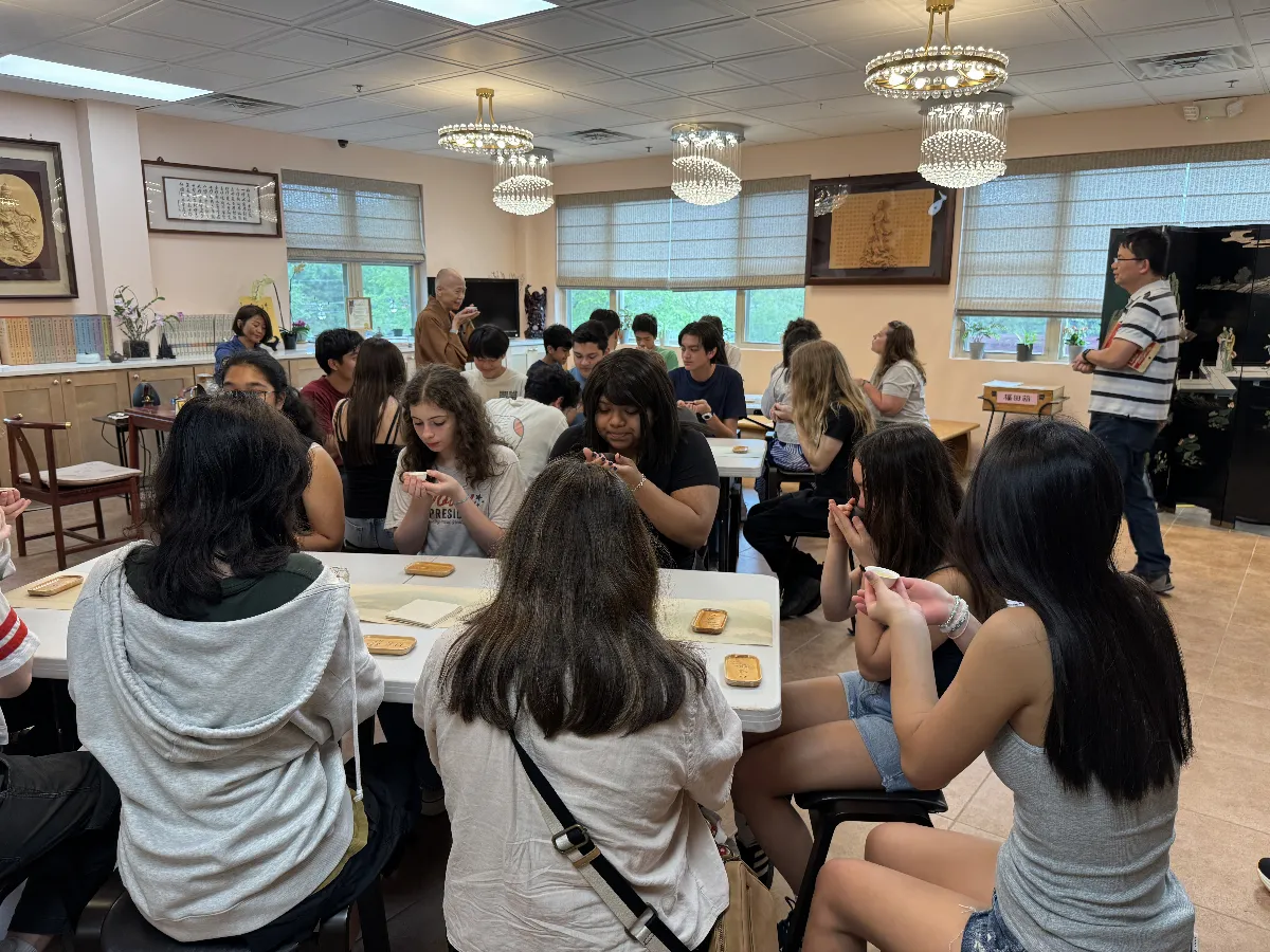 Visit to Xiang Yun Temple by LASA High School Students from Austin