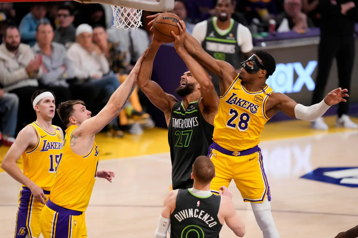 NBA／戈貝爾差1籃板「雙25」主宰禁區 湖人遭灰狼淘汰出局