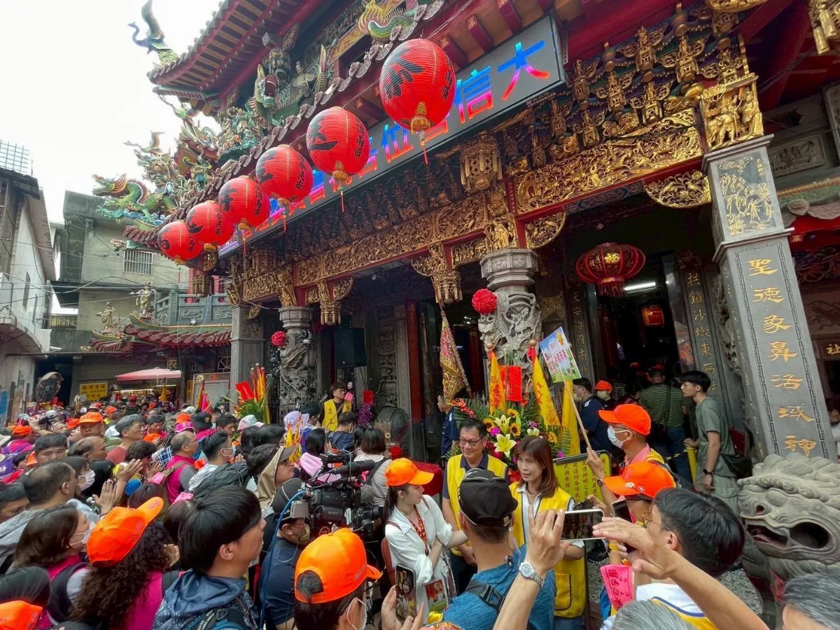 白沙屯媽祖進香迎首日 台鐵白沙屯站湧4.5萬人次