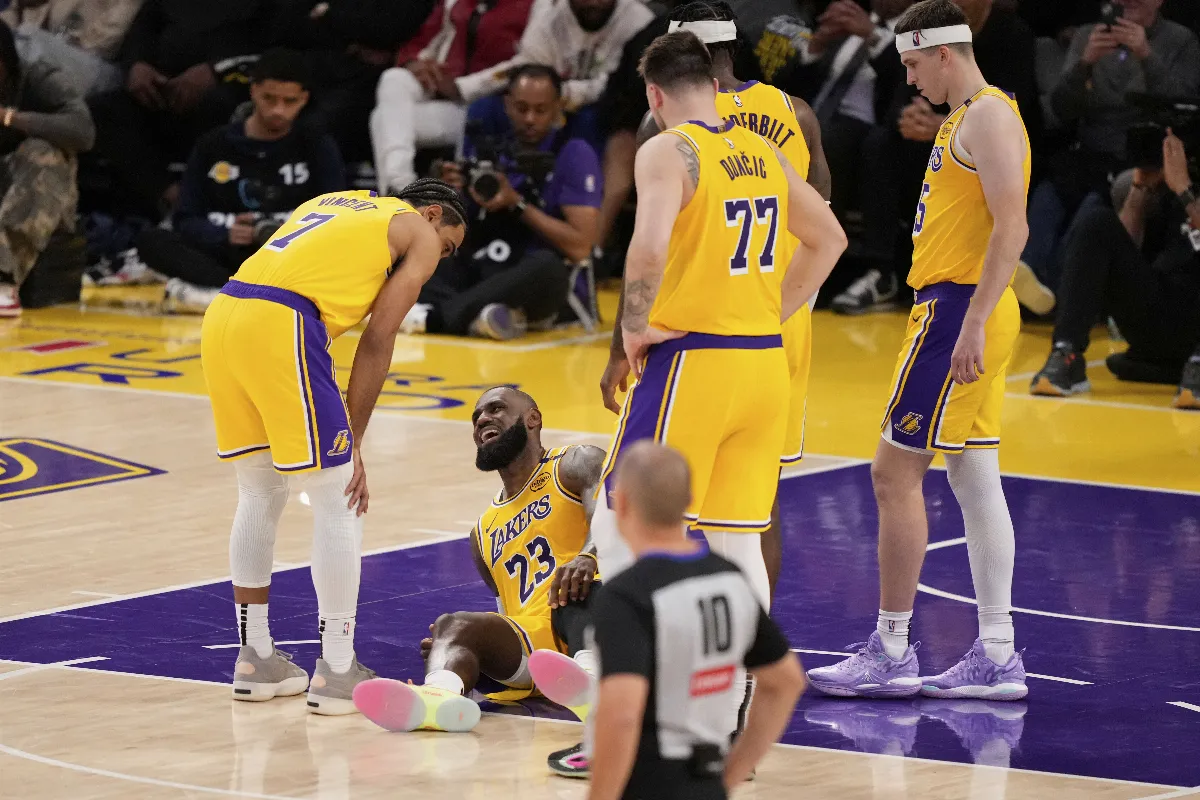 NBA／詹姆斯十字韌帶扭傷 與湖人未來受關注
