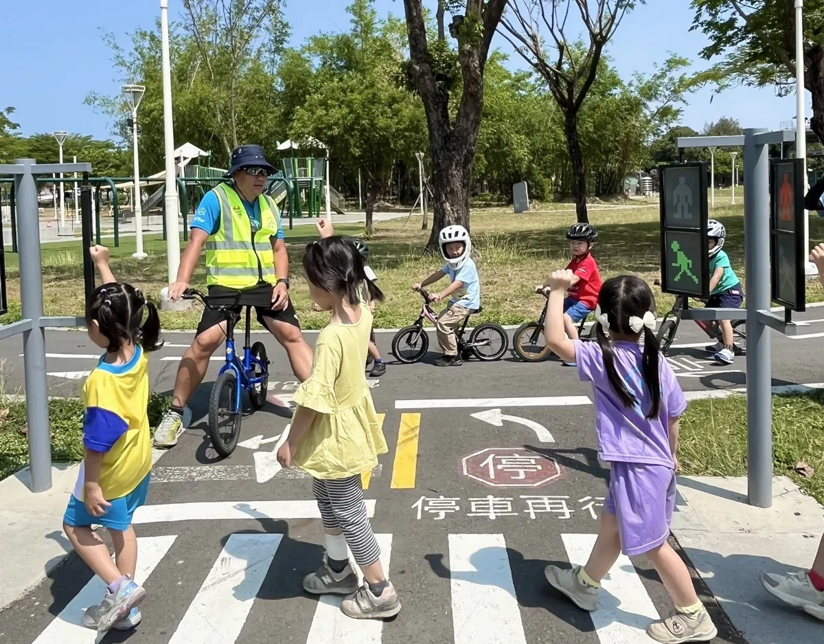 兒童交通公園 讓小朋友從小扎根用路安全 
