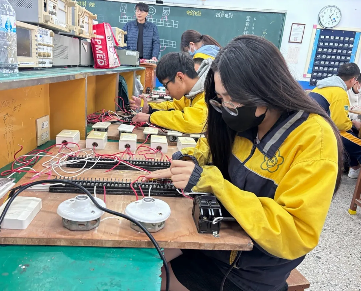 技職教育紮根 國教署結合15縣市培養人才