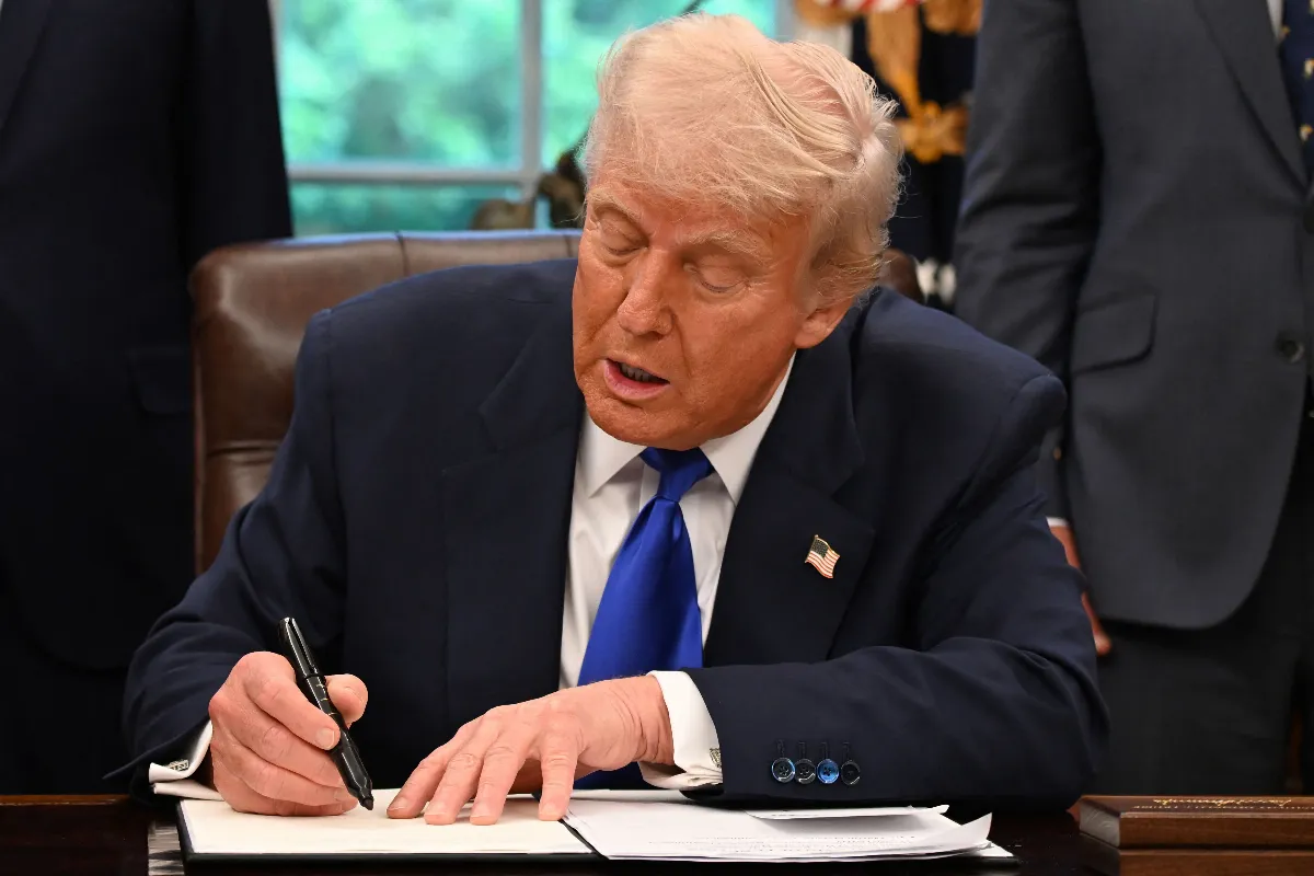 川普關稅大刀揮向藥品  預告2周內加徵關稅