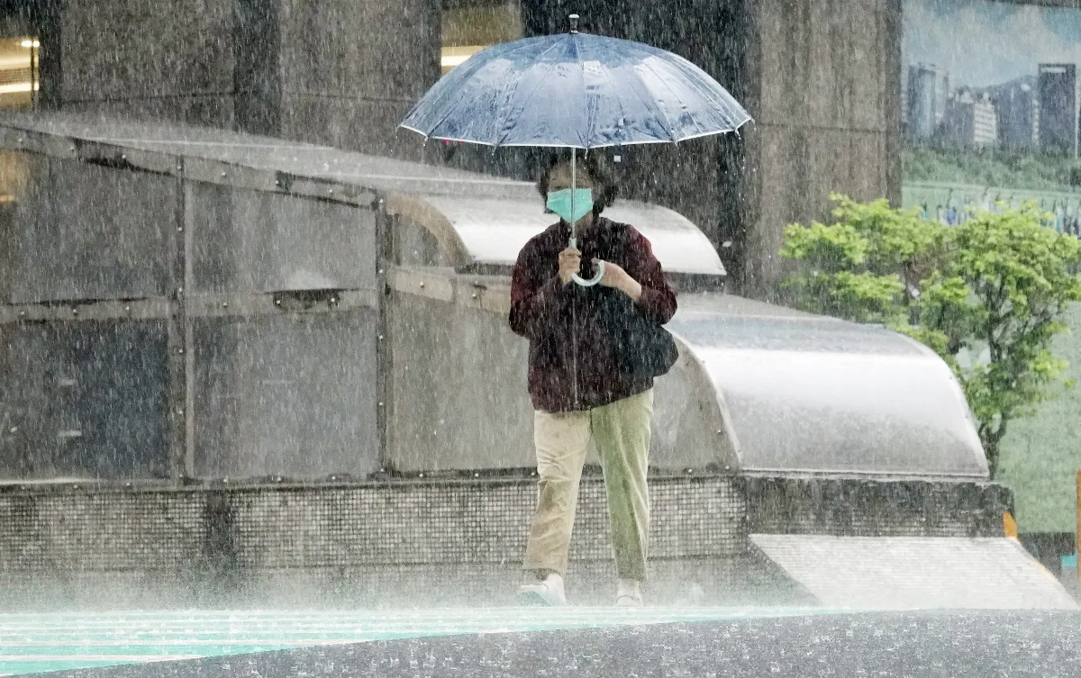 西半部大雨特報 影響時間至晚上