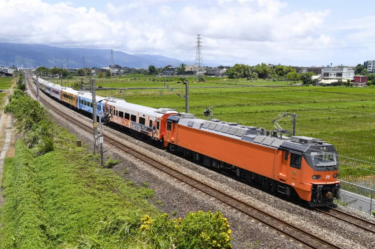 性能升級近4成 台鐵E500型機車投入莒光號與觀光列車編組