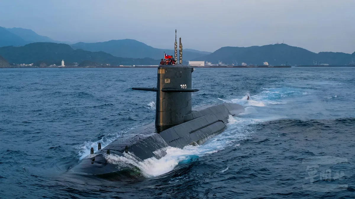 海龍潛艦完成性能提升  成現役首艘具備潛射飛彈性能