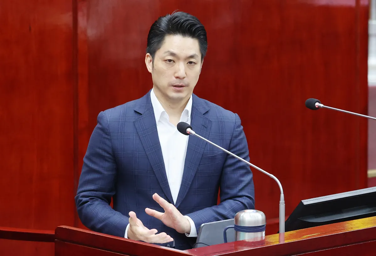 行政院拿掉「漢人」一詞   北市長說無法理解
