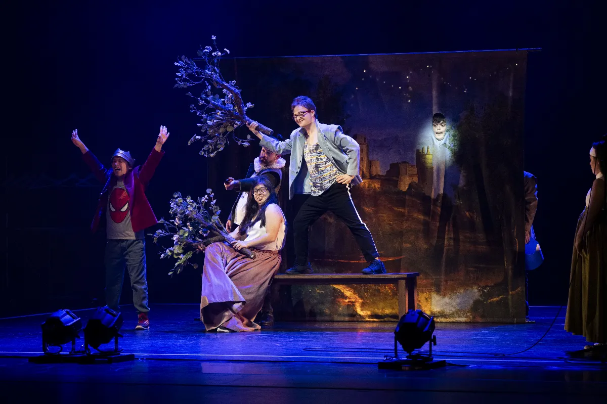 秘魯劇團攜唐寶寶演繹《嗨姆雷特》 顛覆觀演關係