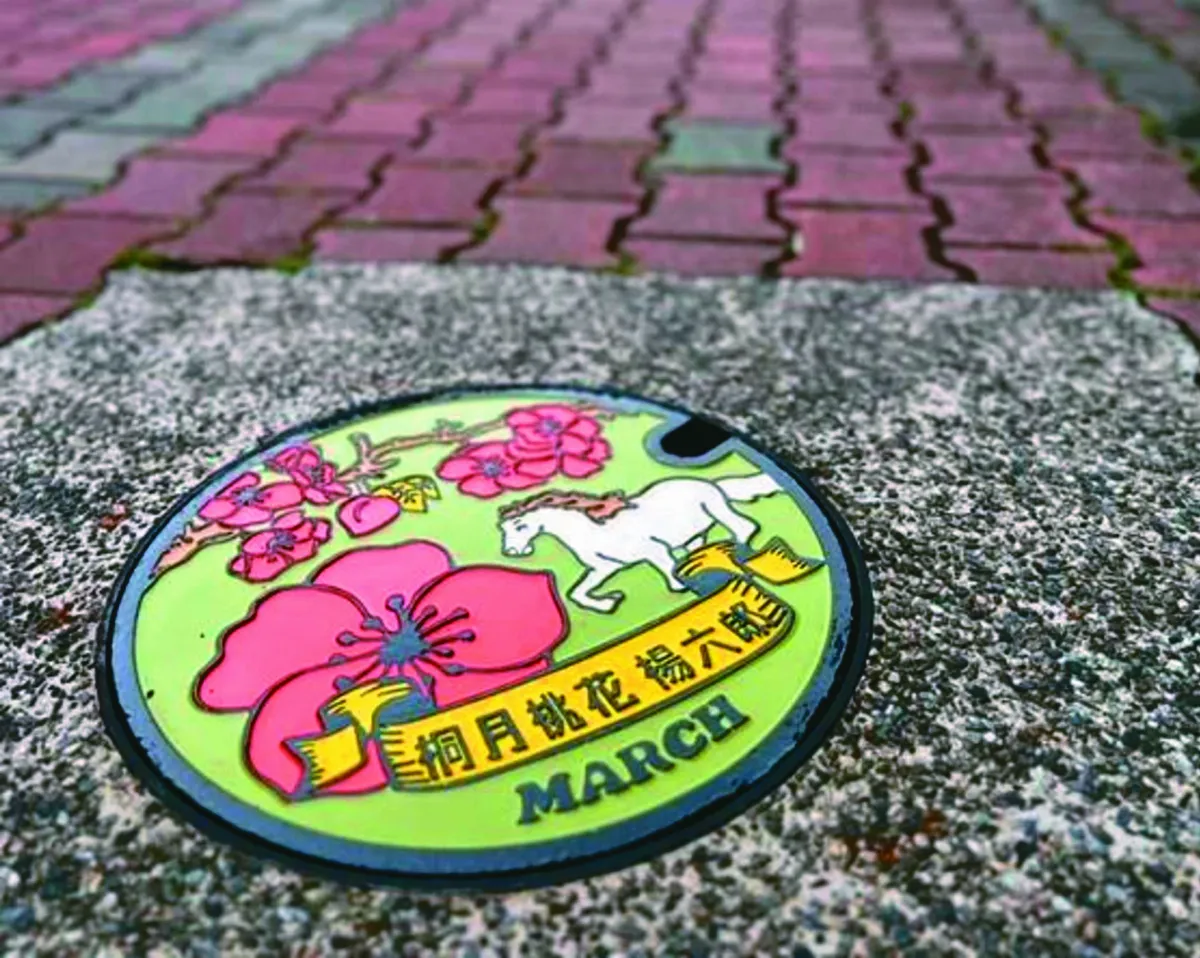 台南三老爺宮、市政府 十二花神轉為孔蓋圖案